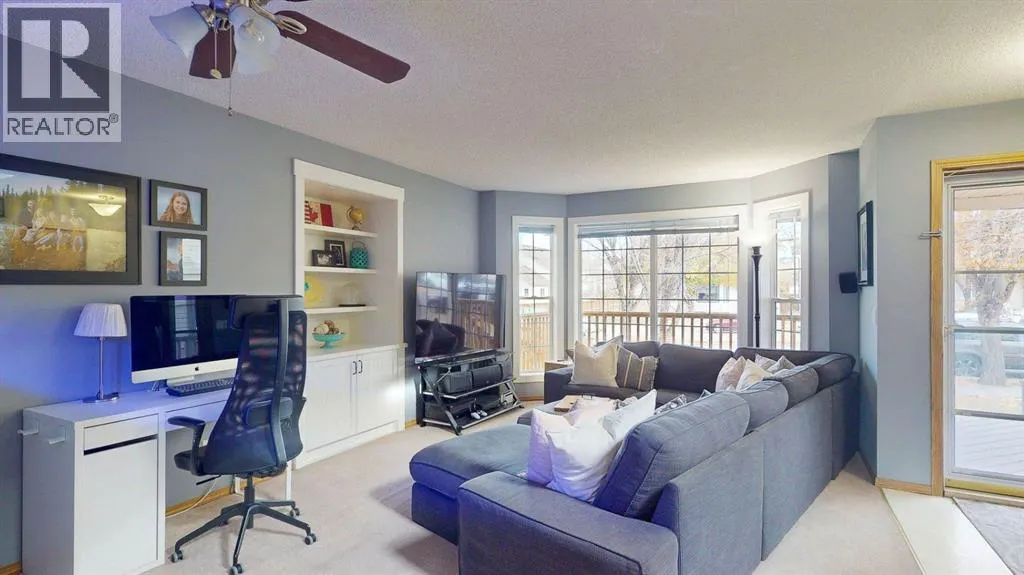 27 Hidden Valley Link NW