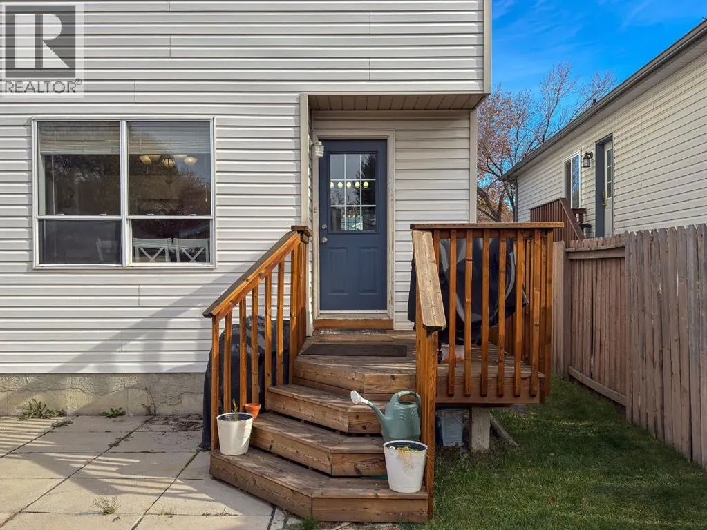 27 Hidden Valley Link NW