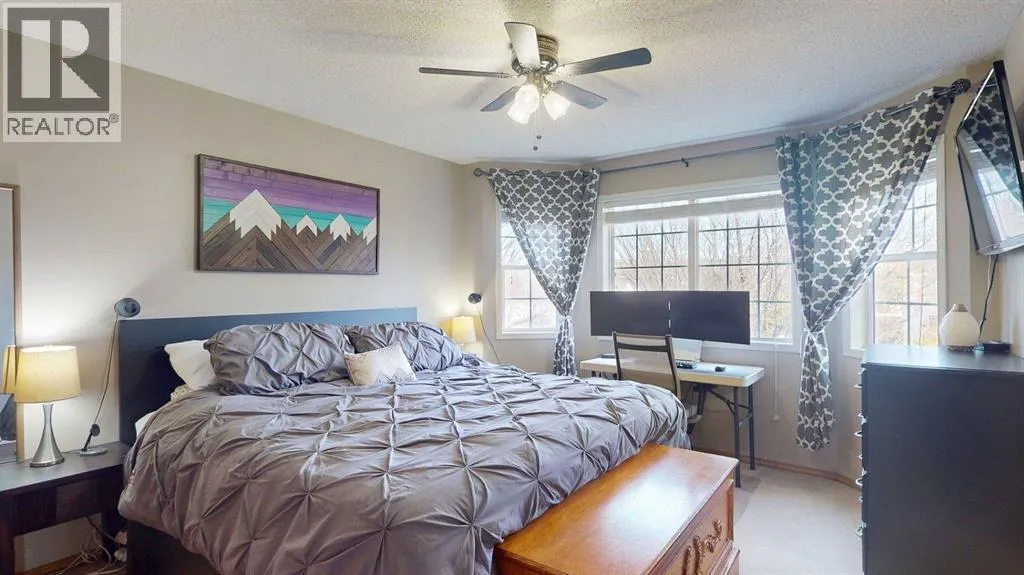 27 Hidden Valley Link NW