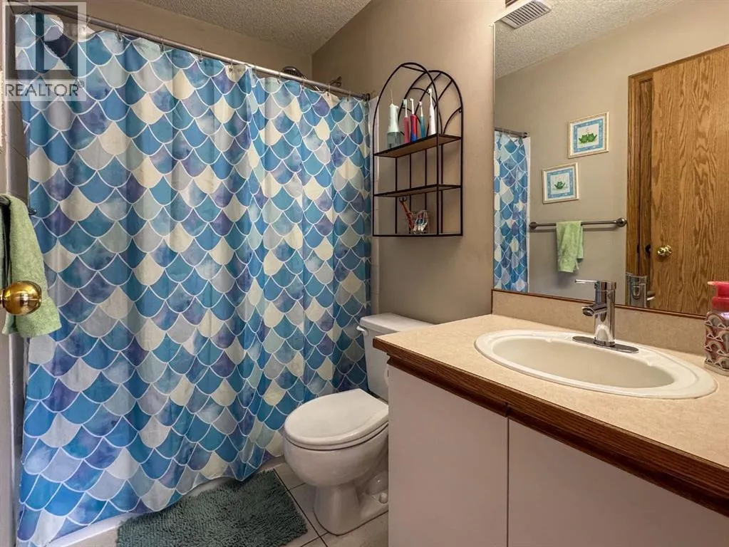 27 Hidden Valley Link NW