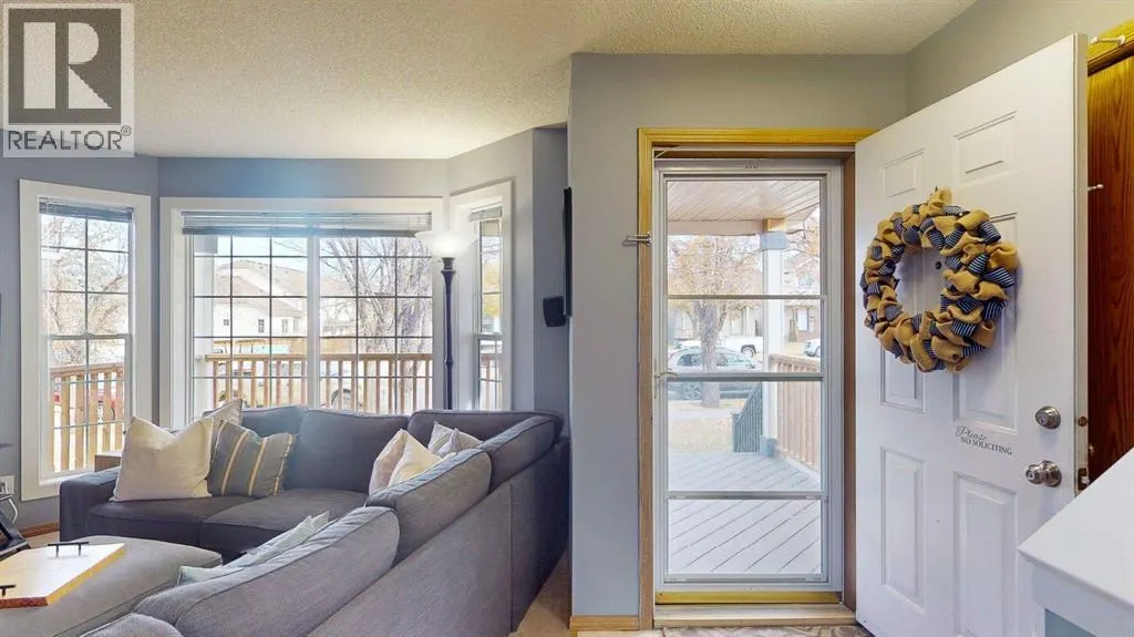 27 Hidden Valley Link NW