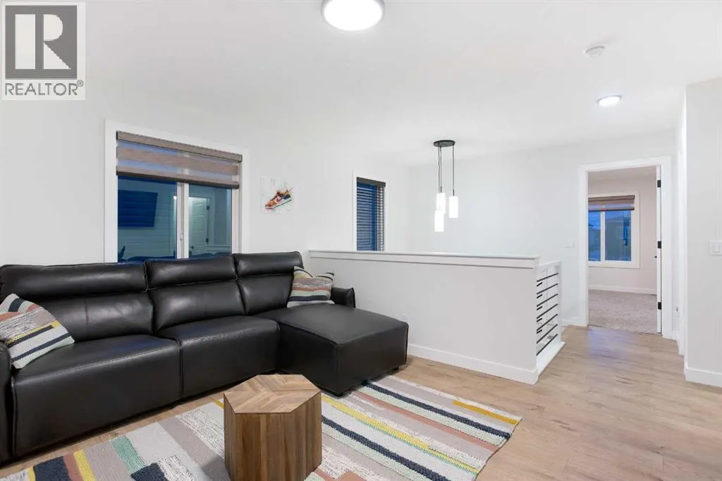210 Chelsea Heath