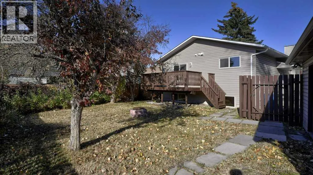68 Marquis Place SE