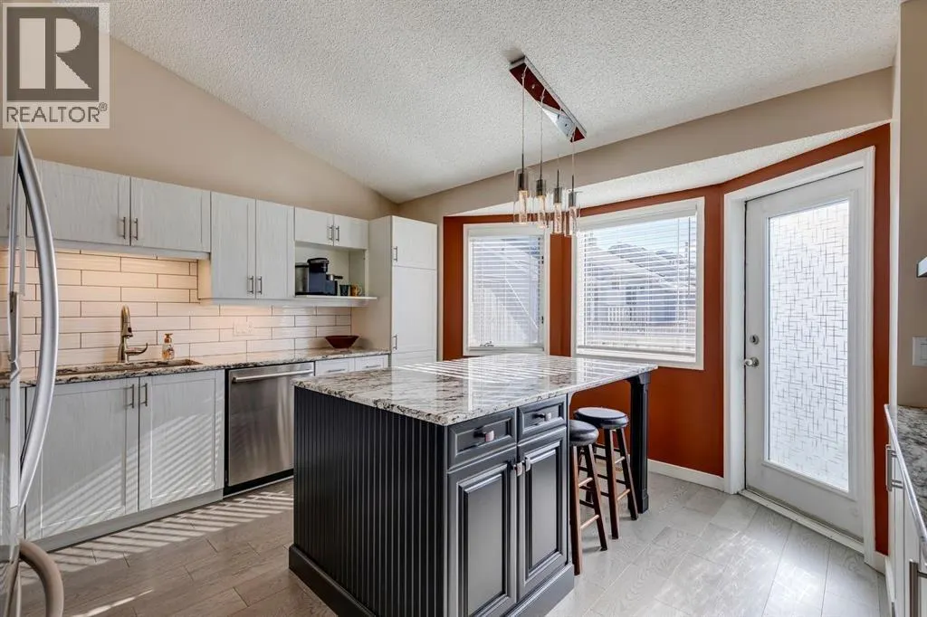 19 Sunlake Gardens SE