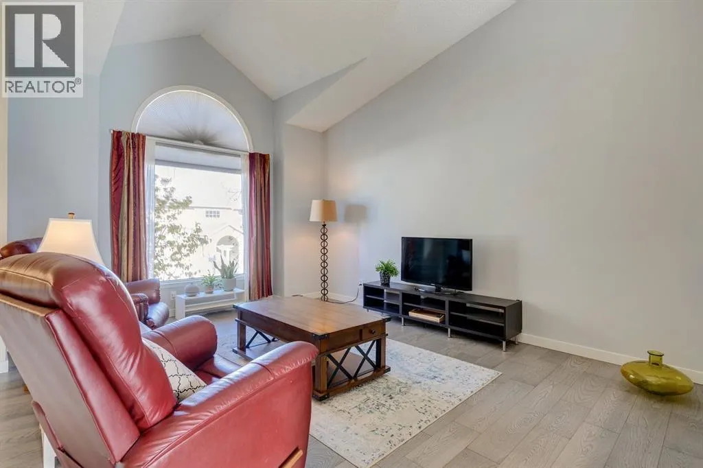 19 Sunlake Gardens SE