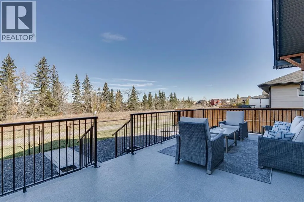 154 Riverwood Crescent SW