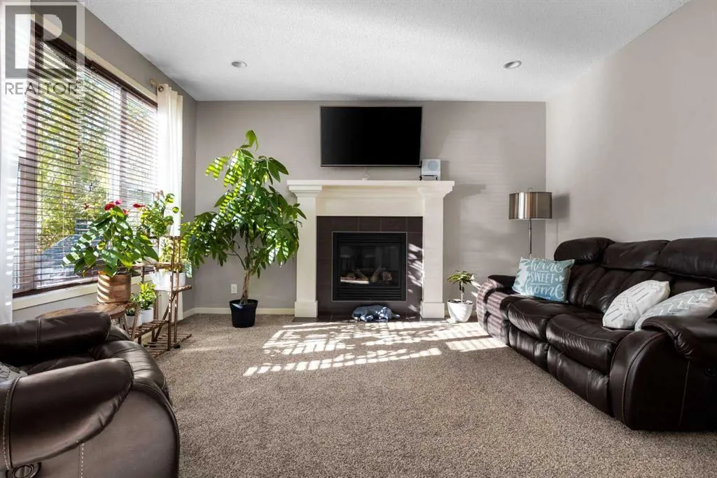 1009 Brightoncrest Common SE