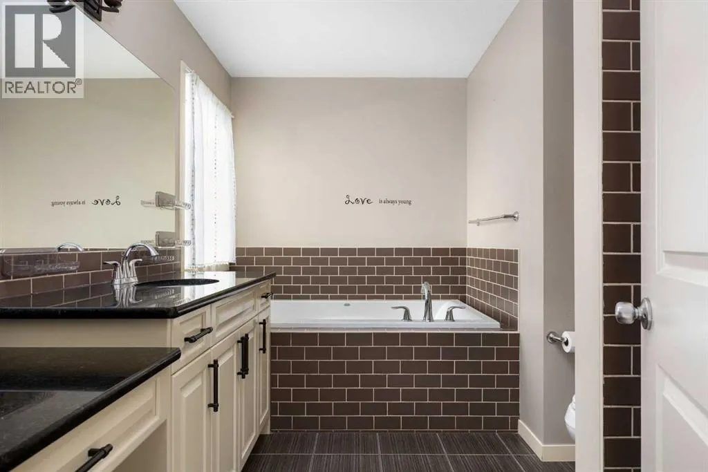 1009 Brightoncrest Common SE