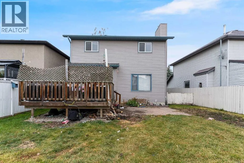 399 Sunlake Road SE