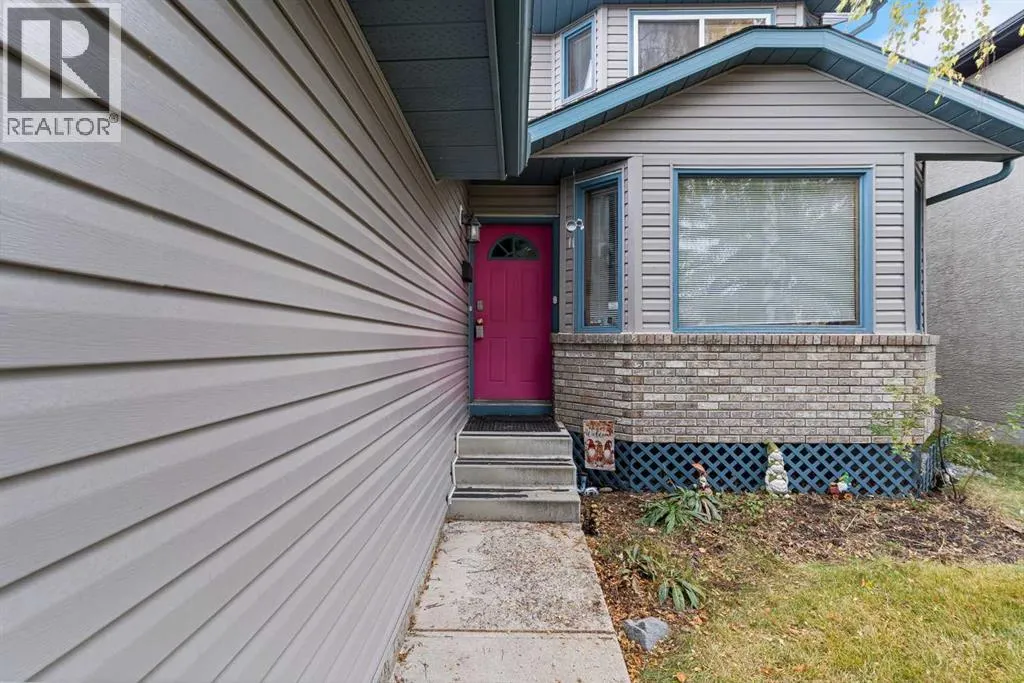 399 Sunlake Road SE