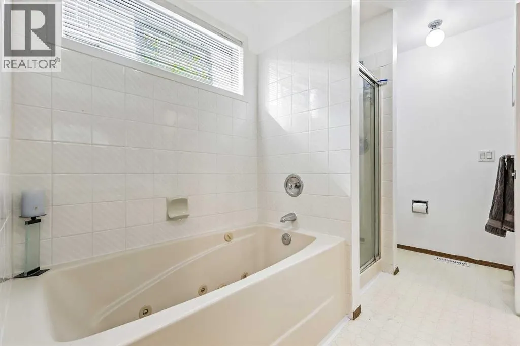 32 Millrise Crescent SW