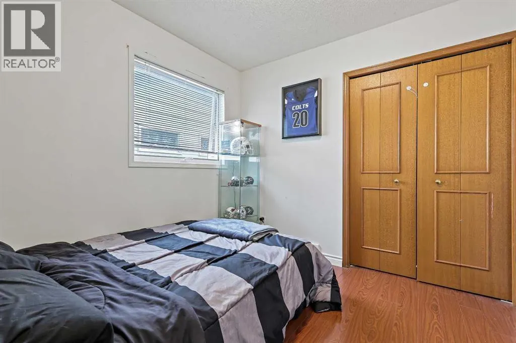 32 Millrise Crescent SW