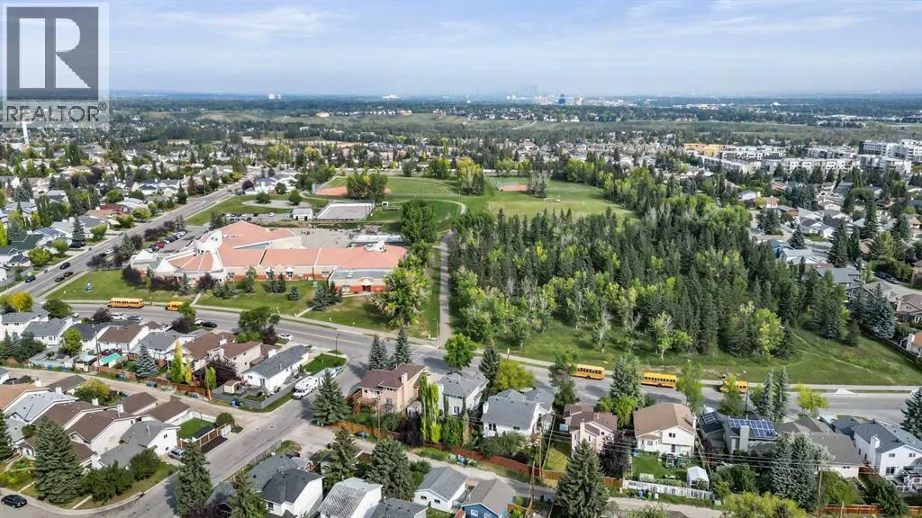32 Millrise Crescent SW