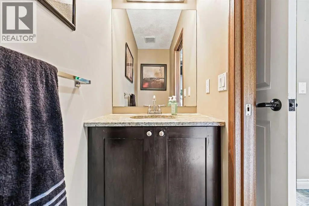 32 Millrise Crescent SW