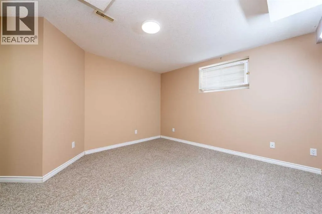 251 Douglas Woods Drive SE