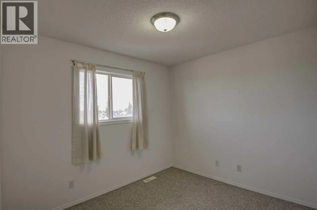 217 Somerside Close SW