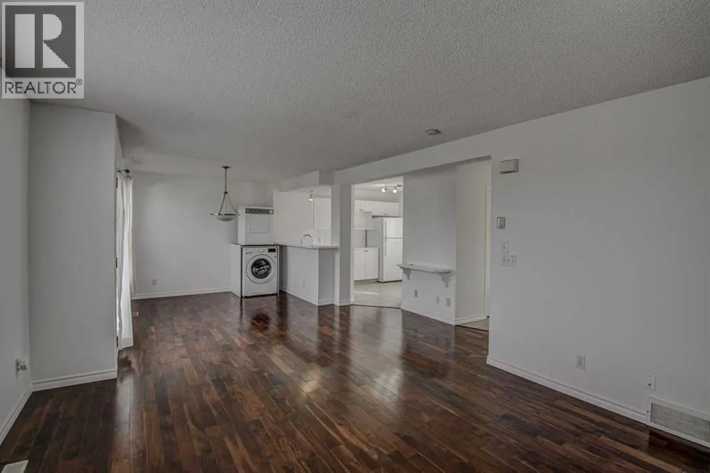 217 Somerside Close SW