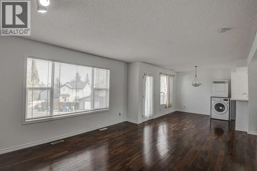 217 Somerside Close SW