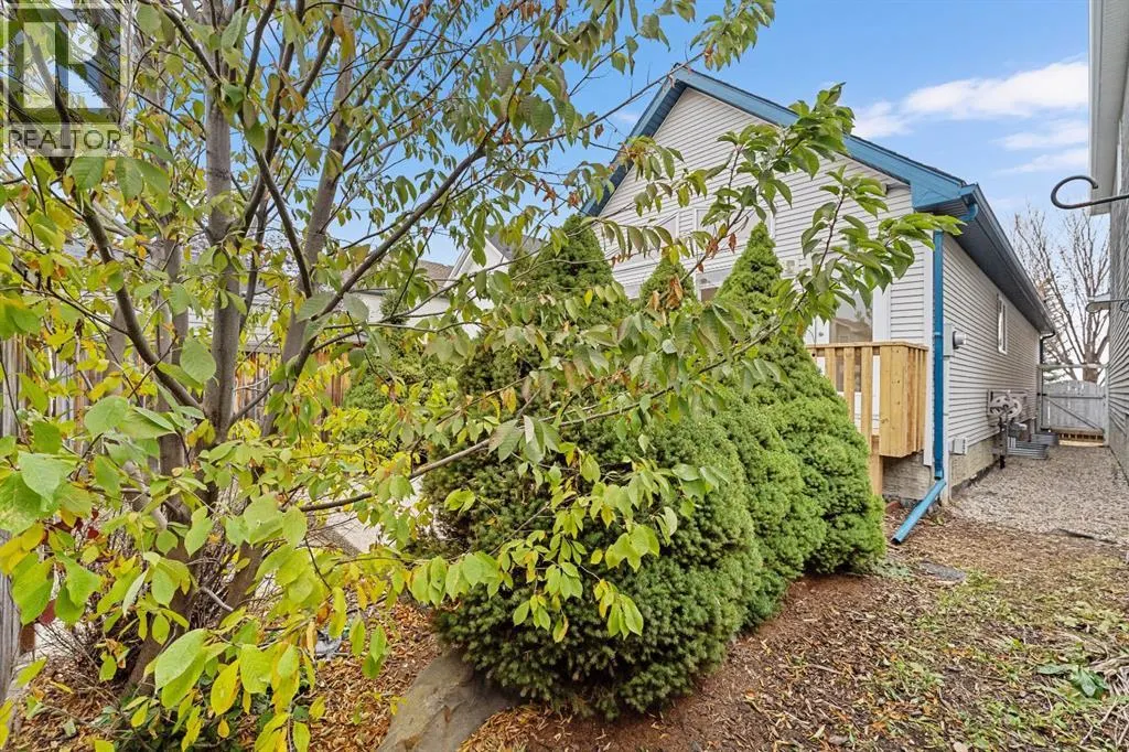 203 Prestwick Heights SE