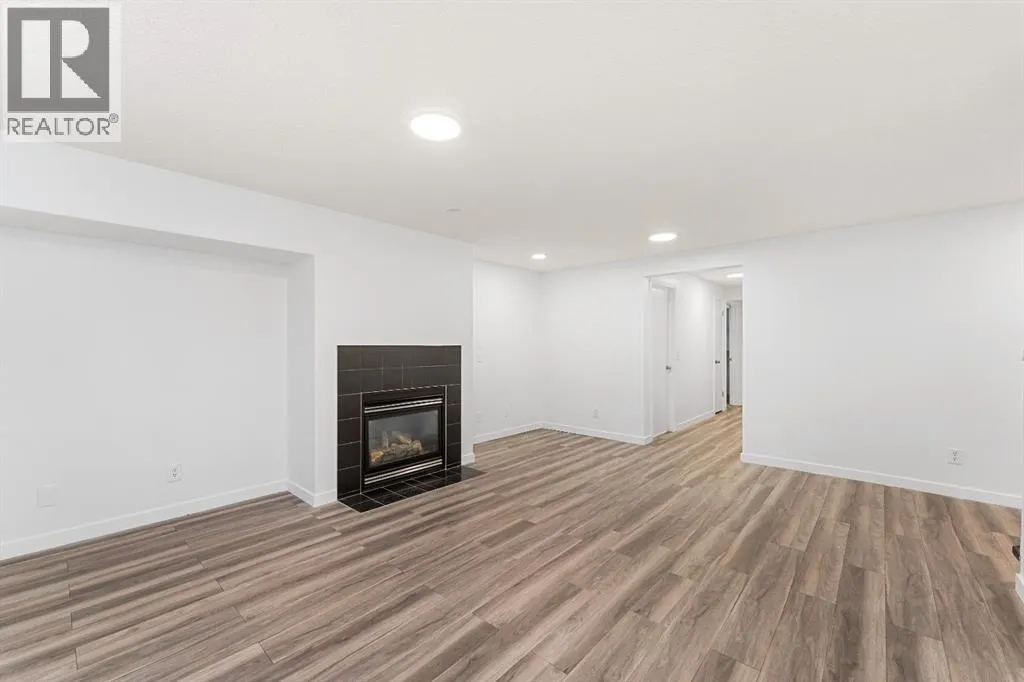 203 Prestwick Heights SE