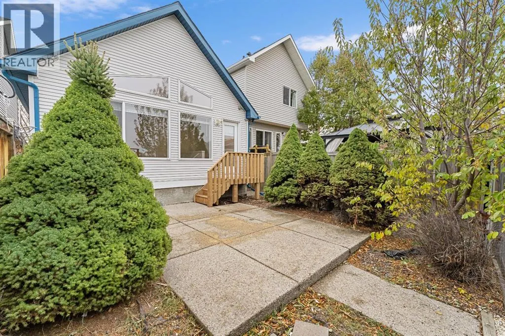 203 Prestwick Heights SE