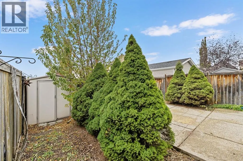 203 Prestwick Heights SE