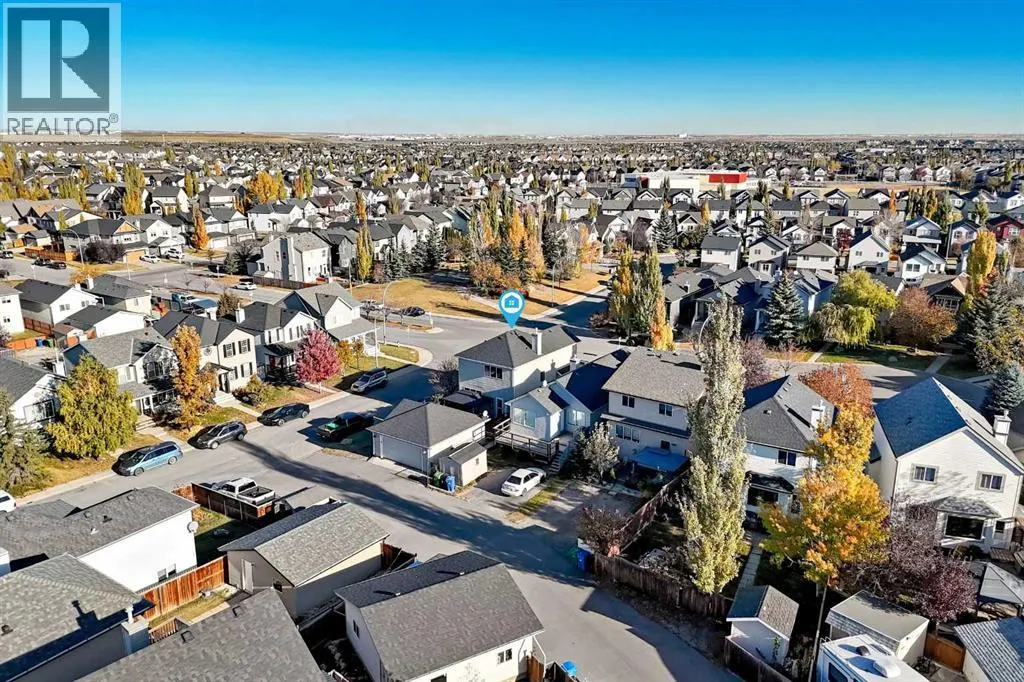 202 Copperfield Grove SE