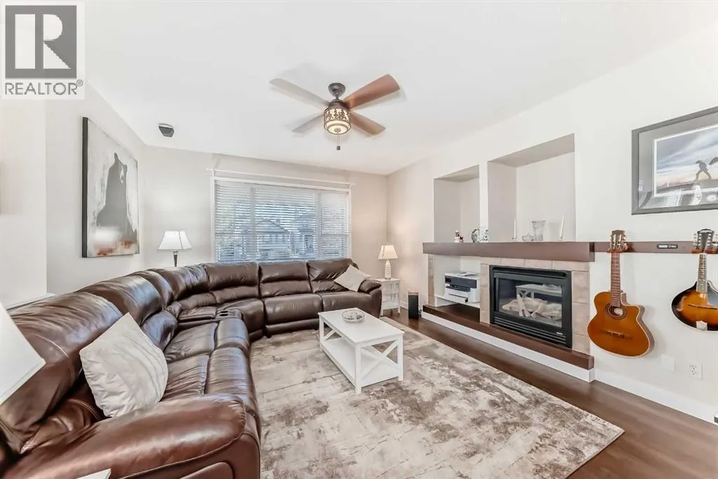 202 Copperfield Grove SE