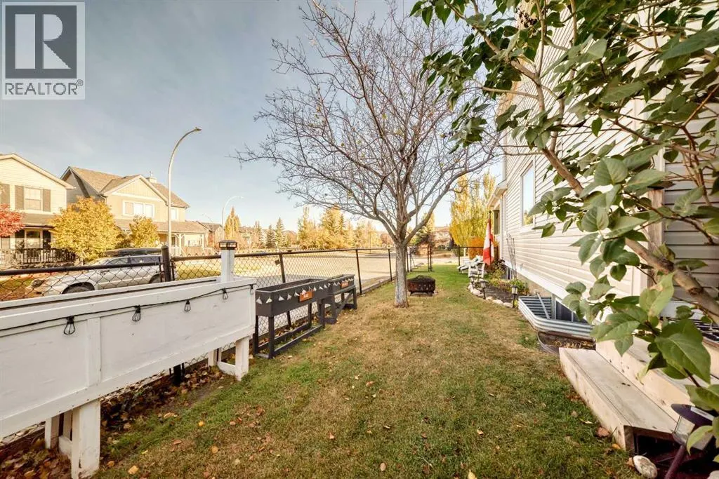 202 Copperfield Grove SE