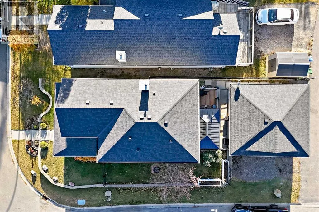 202 Copperfield Grove SE