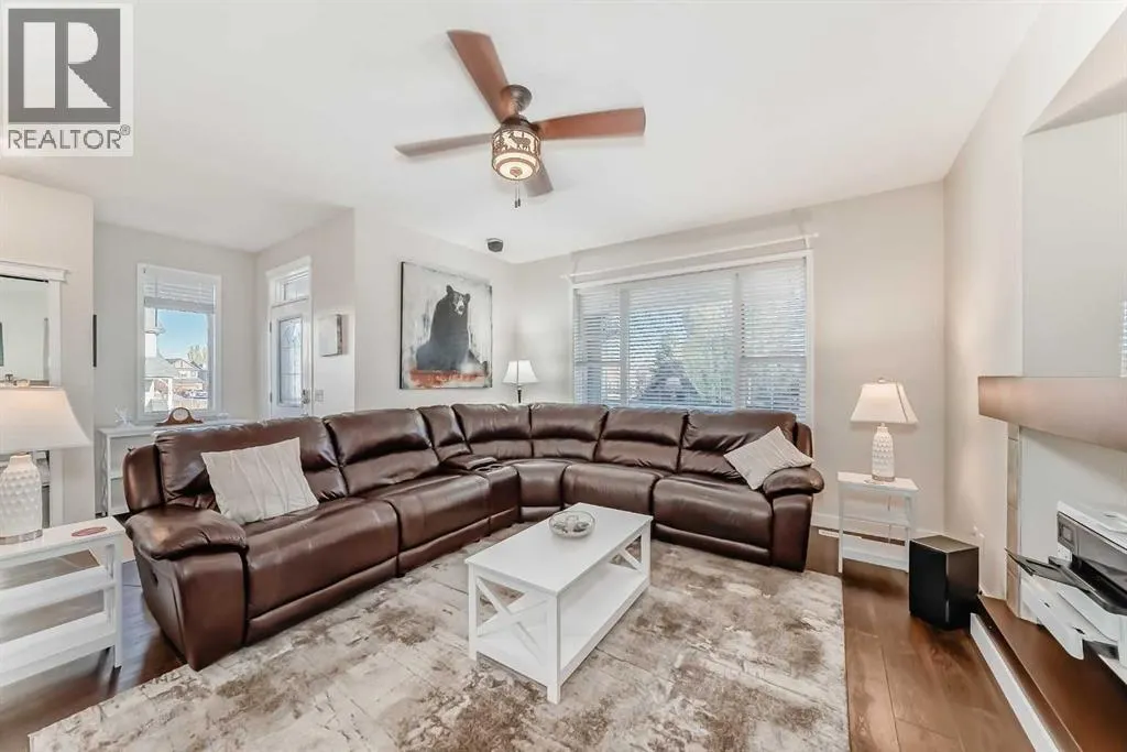 202 Copperfield Grove SE