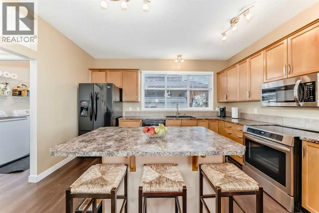 202 Copperfield Grove SE