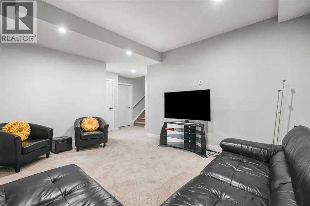 169 Dawson Harbour Heights