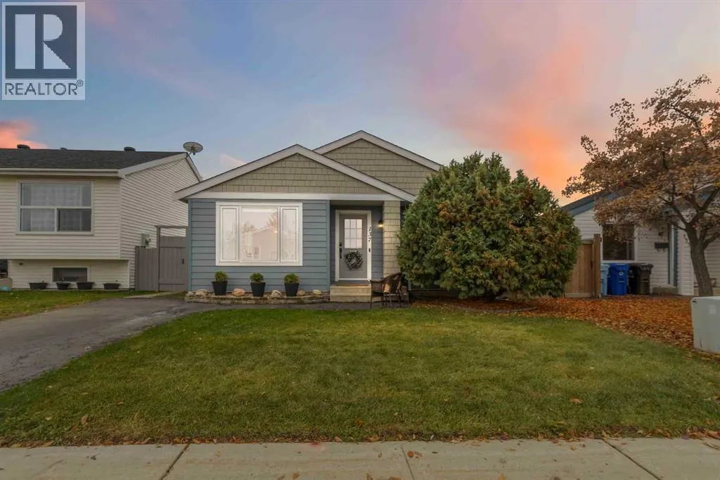 137 Bird Crescent