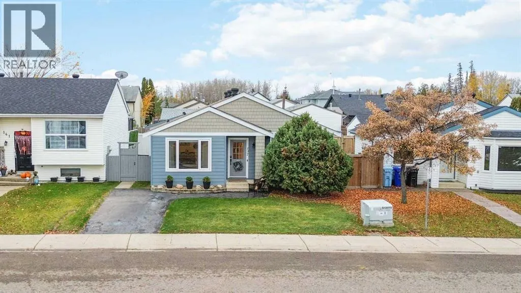 137 Bird Crescent