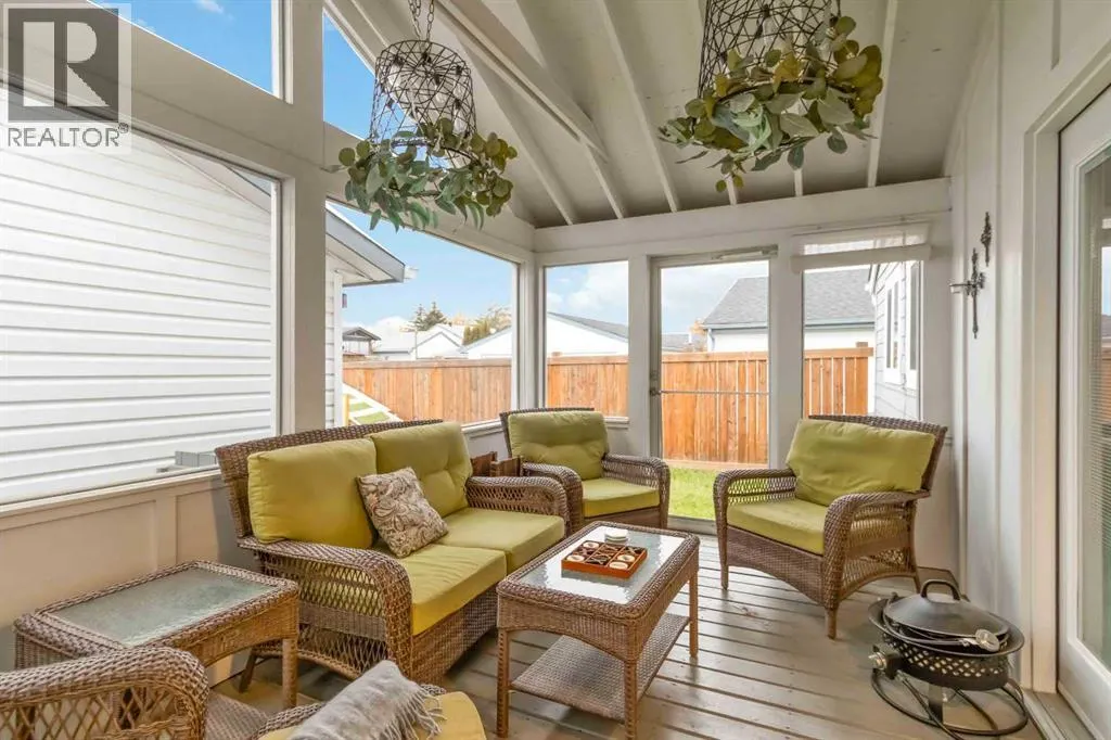 137 Bird Crescent