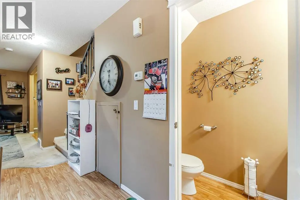 208 Northlands Pointe NE