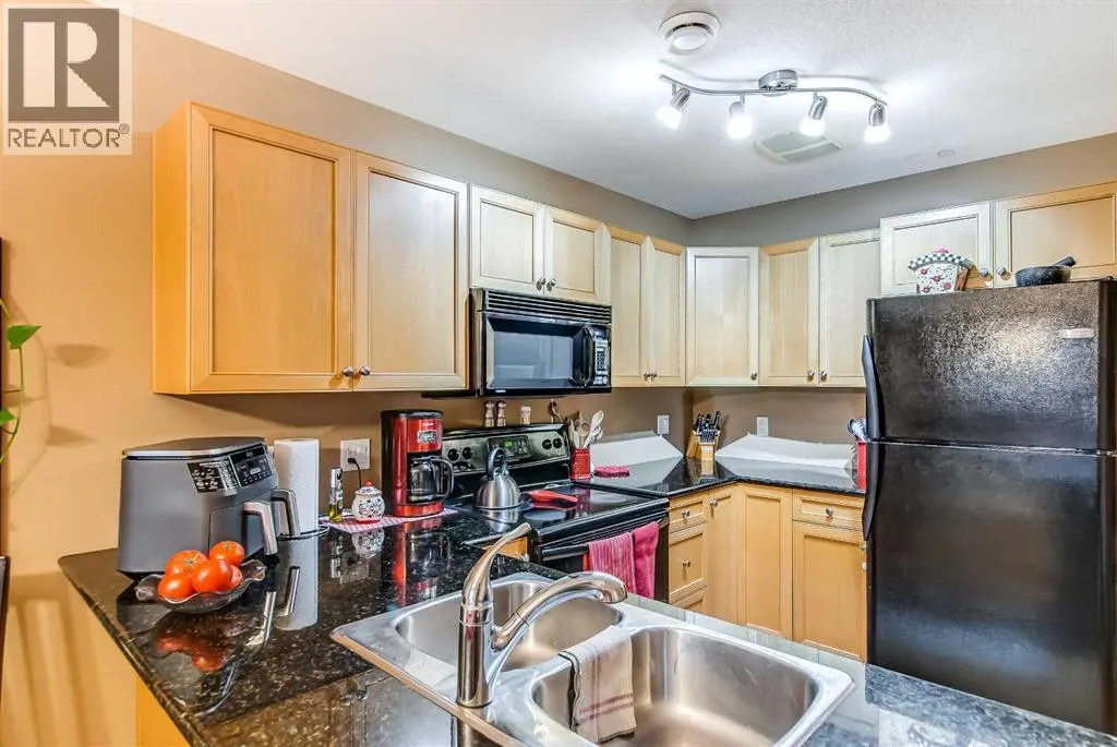 208 Northlands Pointe NE