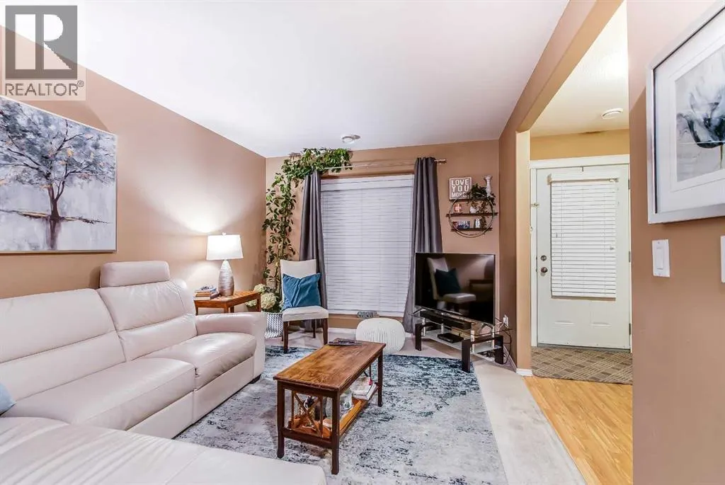 208 Northlands Pointe NE