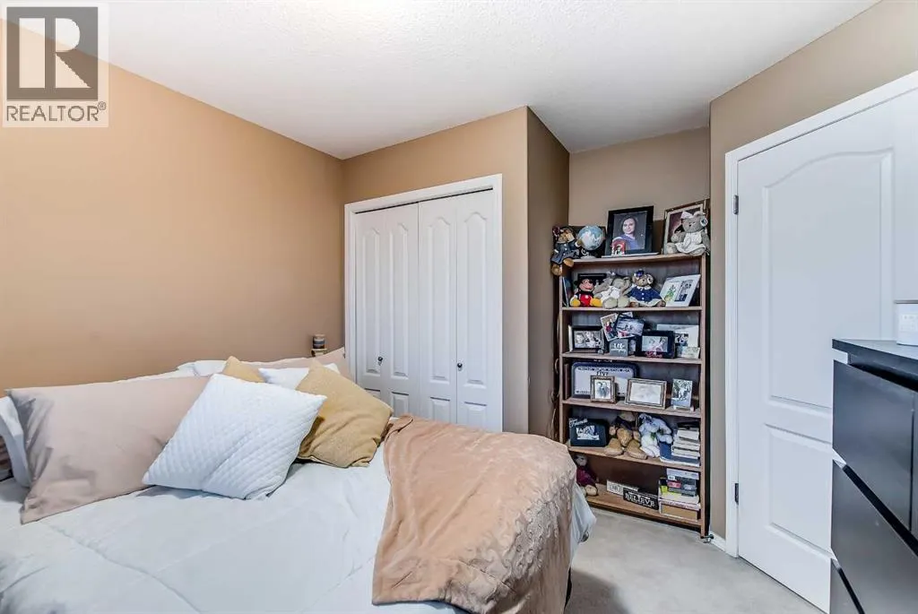 208 Northlands Pointe NE