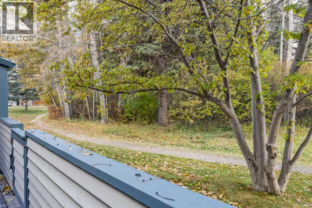 18, 164 Rundle Drive
