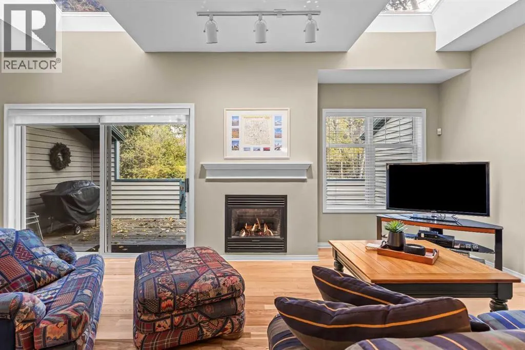 18, 164 Rundle Drive