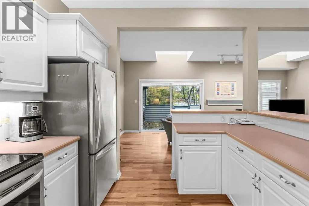 18, 164 Rundle Drive