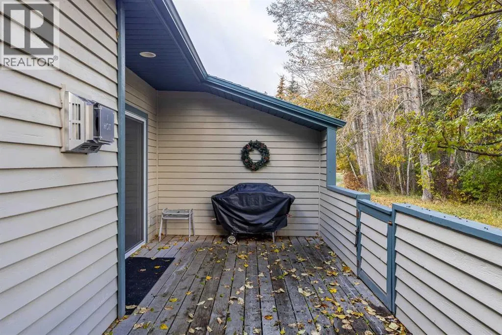 18, 164 Rundle Drive