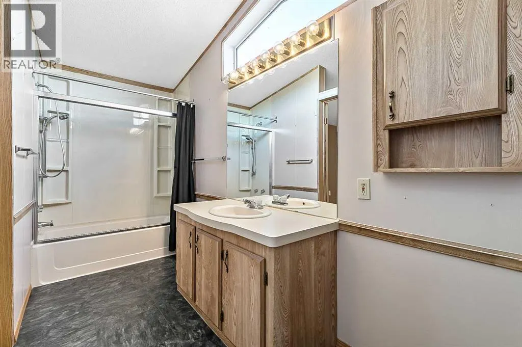 422 Homestead Trail SE