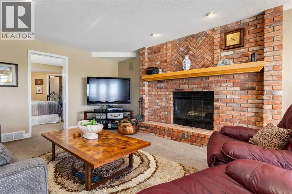 42 Sunset Way