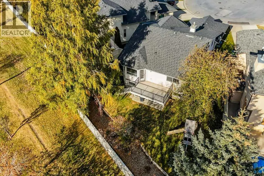 222 Diamond Court SE