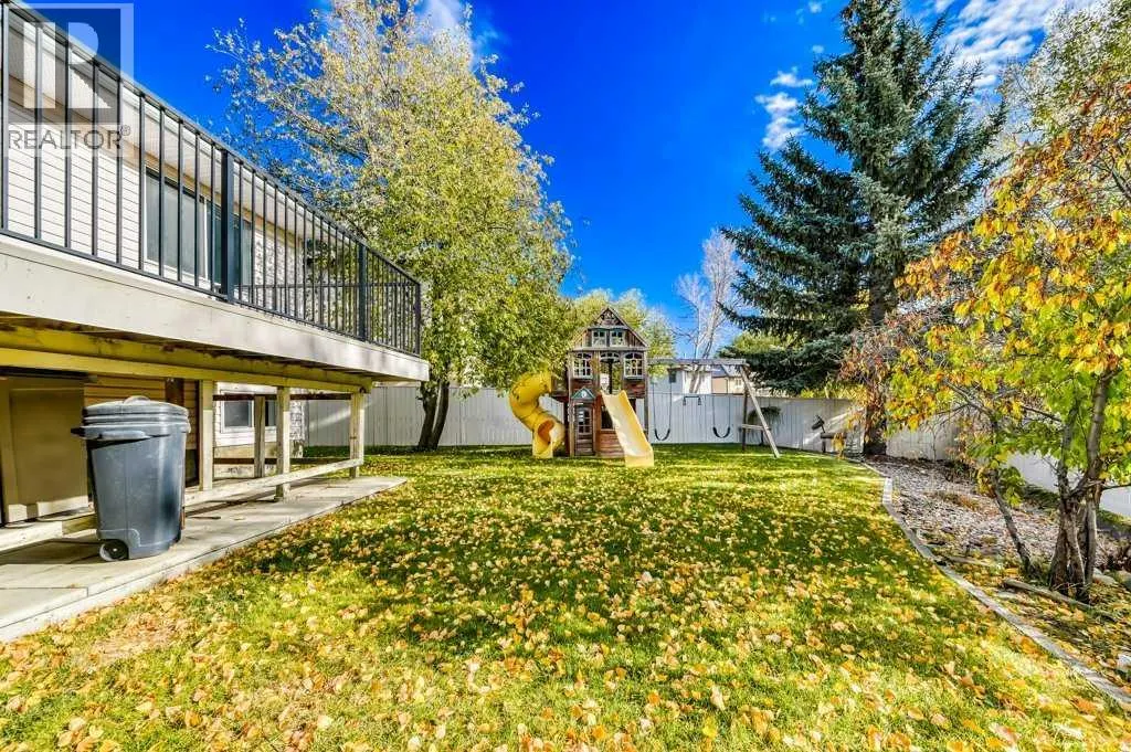 222 Diamond Court SE