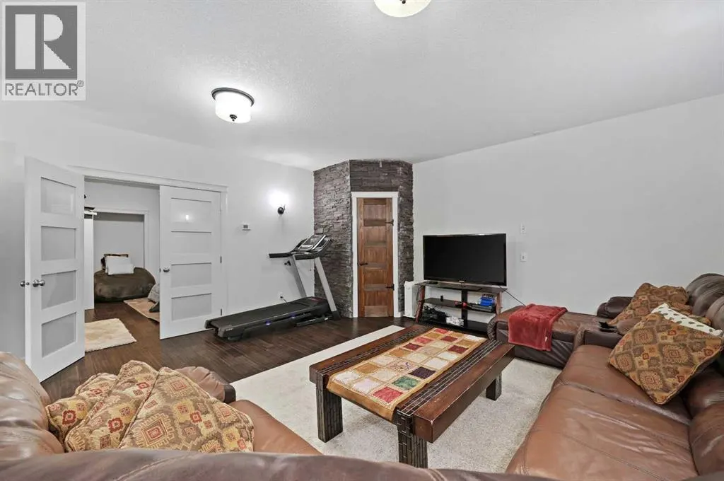 129 Springbluff Boulevard SW