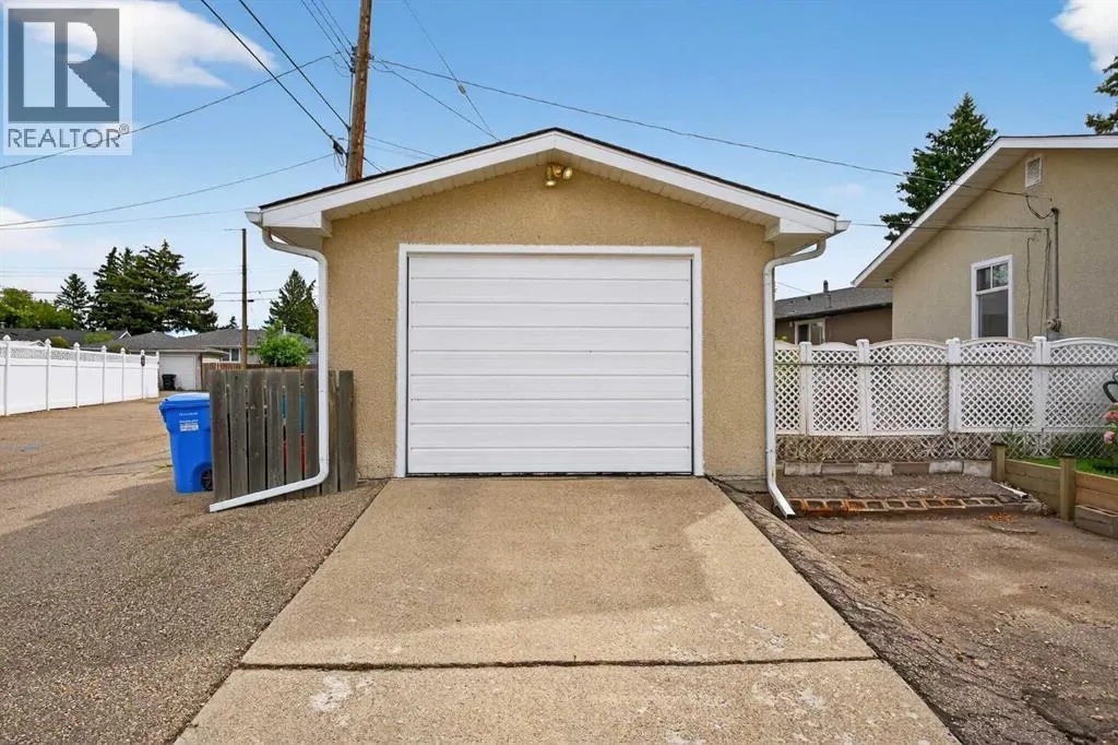 204 Martell Road NE